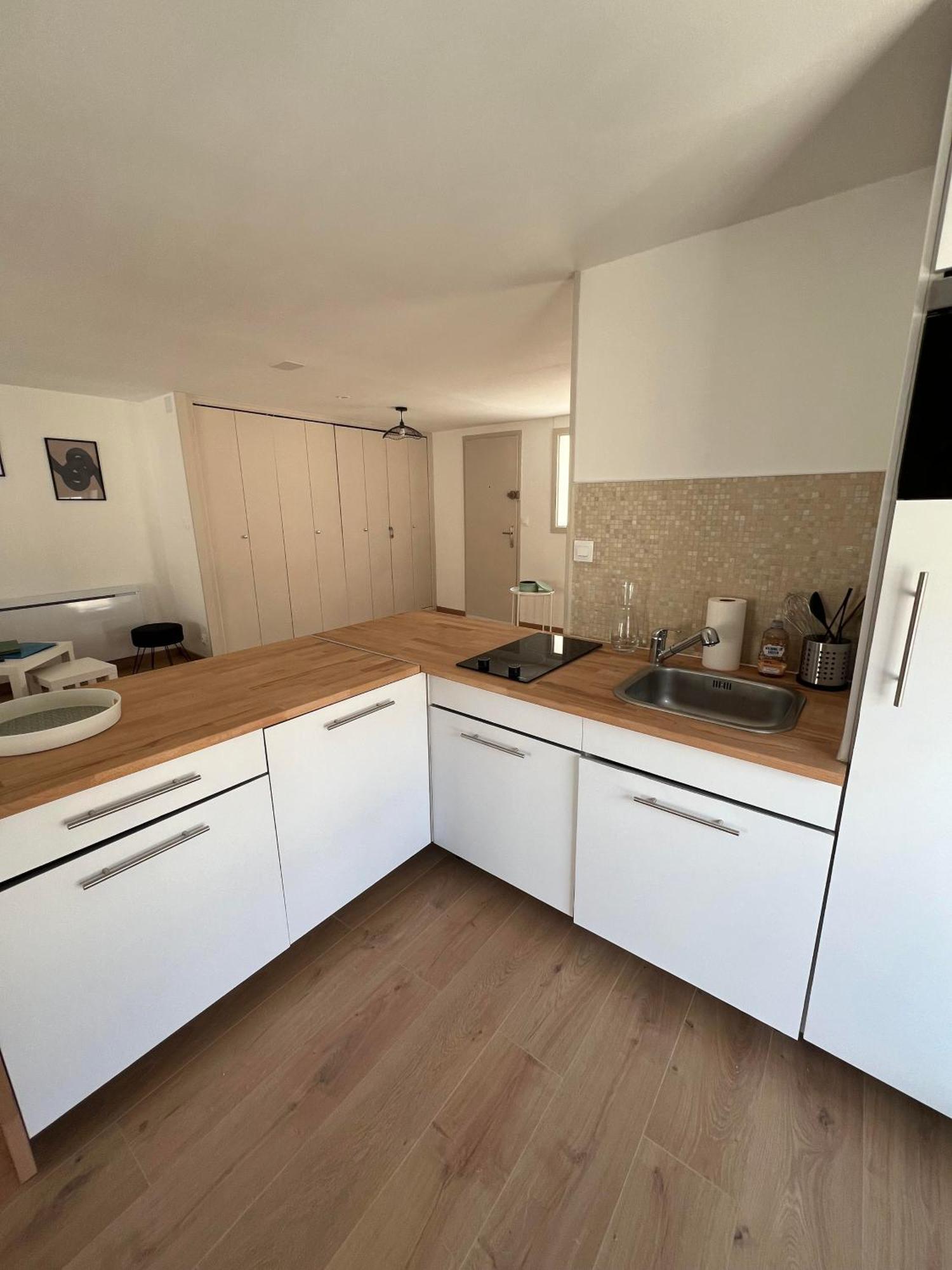 Chez Lucie&Pierre Appartement Relaxant - Centre Ville Verdun - Gere Par Prestazen'Services Eksteriør bilde