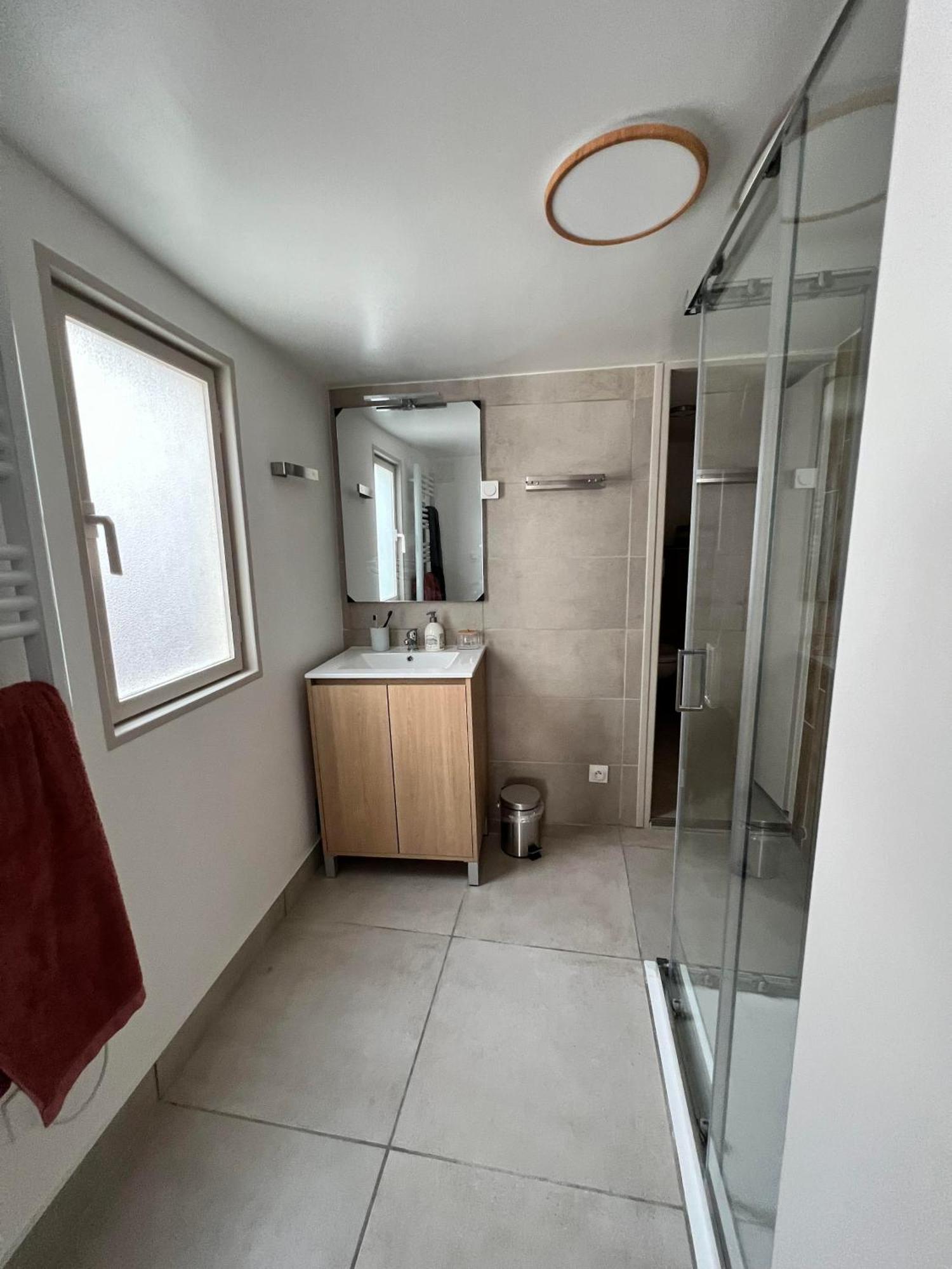 Chez Lucie&Pierre Appartement Relaxant - Centre Ville Verdun - Gere Par Prestazen'Services Eksteriør bilde